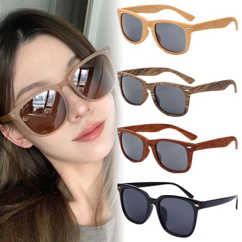 Kính Mát Nam Nữ Retro Gỗ Kính Mát Chống Tia UV Kính Mắt Fashional Vuông Kính Mát Giả Gỗ Mắt Kính Unisex Color: Champagne color