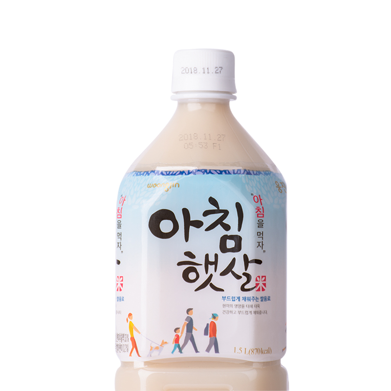 Combo 6 chai nước gạo rang Woongjin Hàn Quốc (1,5 lít)