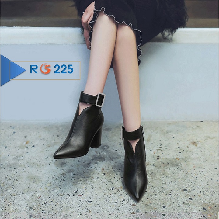 Giày boot bốt nữ cổ thấp 7 phân hàng hiệu rosata màu đen thời trang ro225