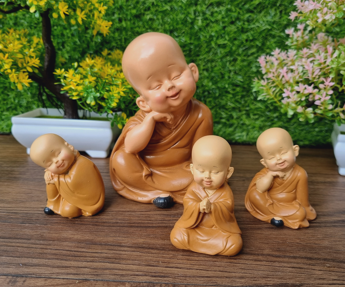 Bộ 03 chú tiểu áo nâu - mẫu ngồi an nhiên size mini 7cm