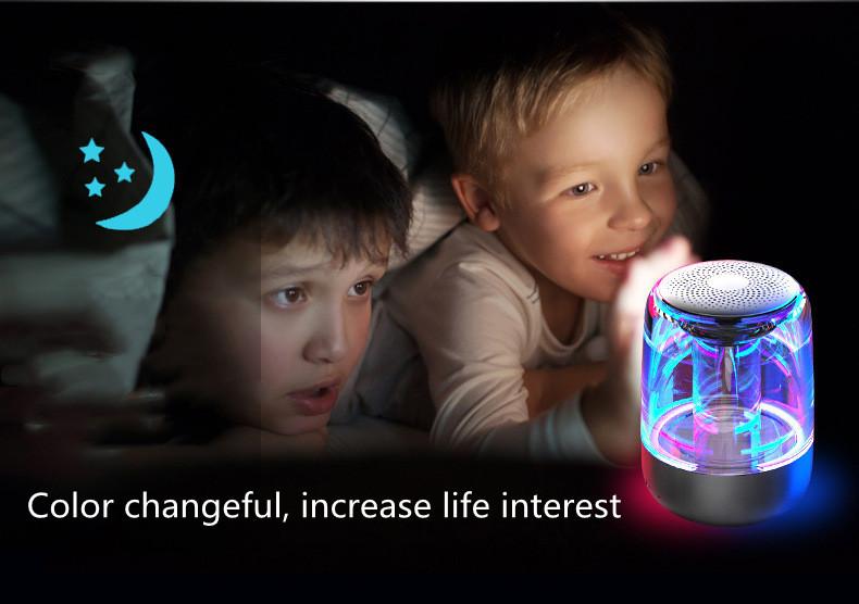 Loa bluetooth không dây loa siêu trầm loa ô tô ánh sáng đầy màu sắc di động