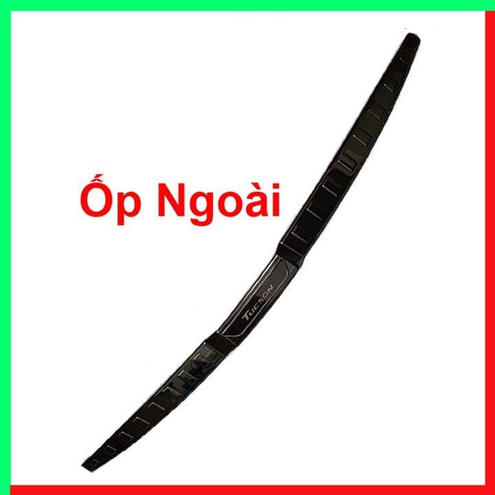 Ốp chống trầy cốp trong, ngoài xe Tucson 2022+ Vân Titan sáng bóng