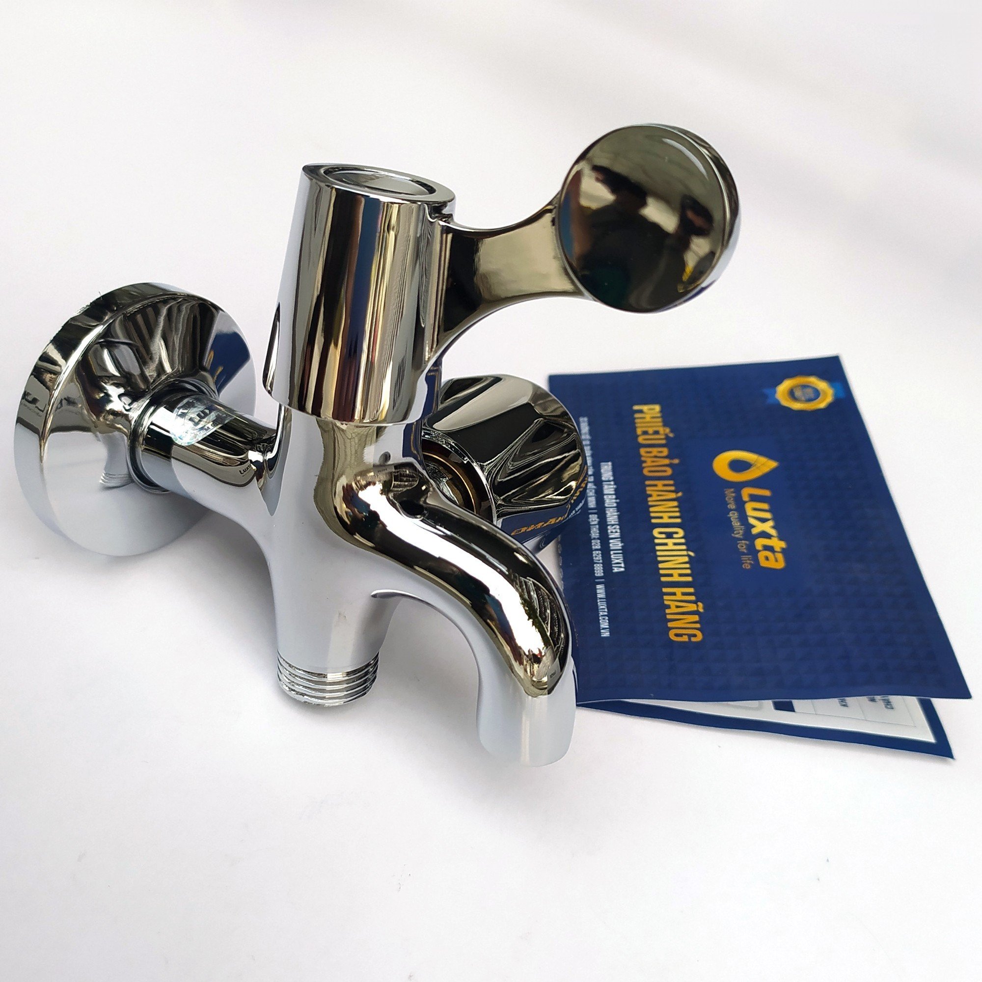 Củ Sen Tắm Lạnh Đồng Thau Mạ Crome LUXTA L2101