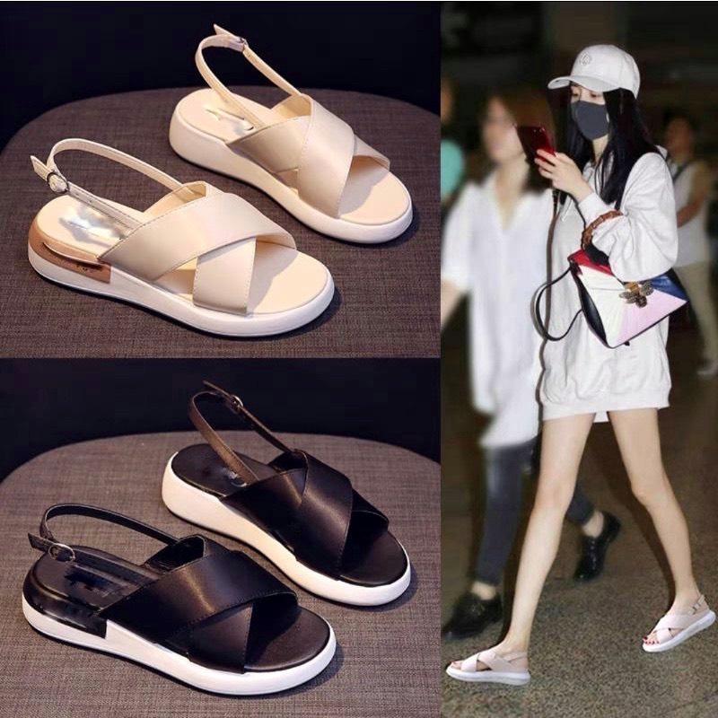 Sandal quai lụa chéo đen kem đế dày mềm quai cài sau - 3P