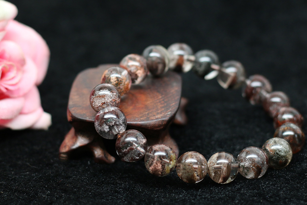 Vòng Tay Đá Thạch Anh Ưu Linh Rêu Ngọc Quý Gemstones VPT055