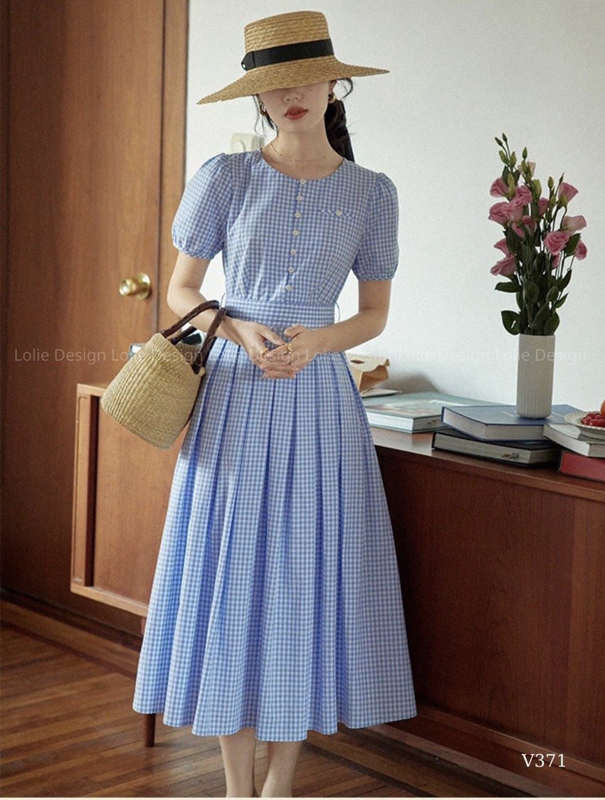 Đầm xòe kate nhập họa tiết kẻ sọc cổ tròn buộc nơ eo sang trọng, nhiều size, form dáng đẹp thích hợp mặc đi làm, đi tiệc