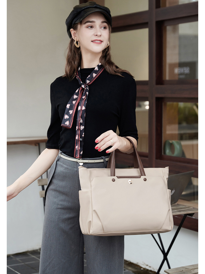 Túi xách nữ công sở dáng ngang cao cấp BEE GEE TN1134