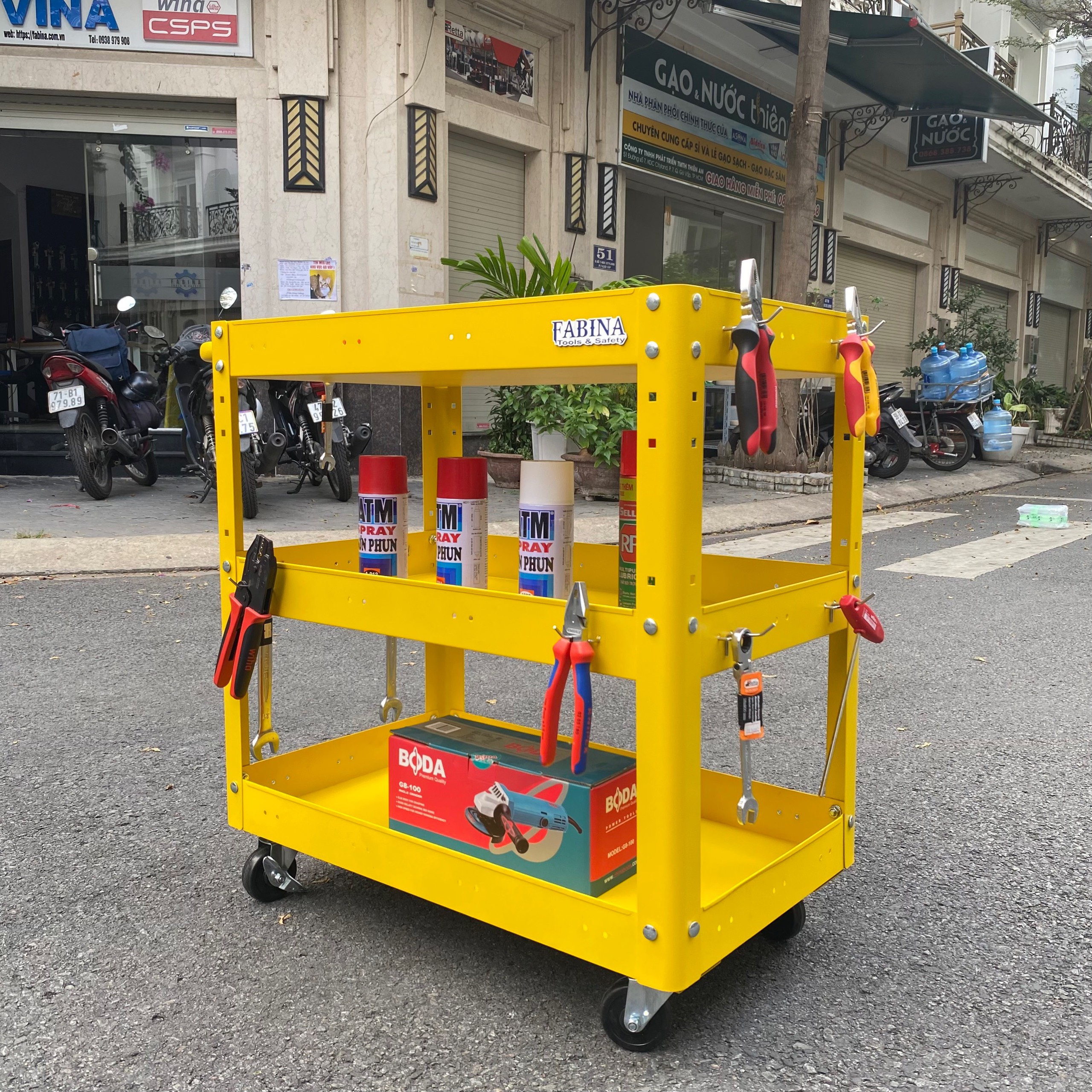 Xe đẩy 3 tầng màu vàng FABINA