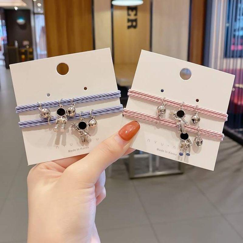 Vòng tay và dây chuyền cặp phi hành gia dễ thương cho cặp đôi