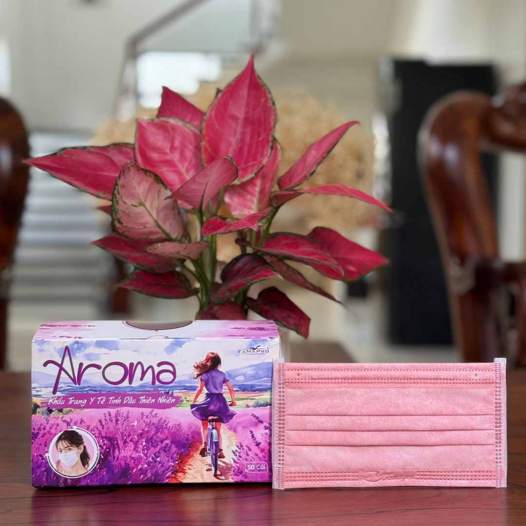 Khẩu trang y tế 4 lớp Aroma Famapro tinh dầu thiên nhiên hộp 50 cái