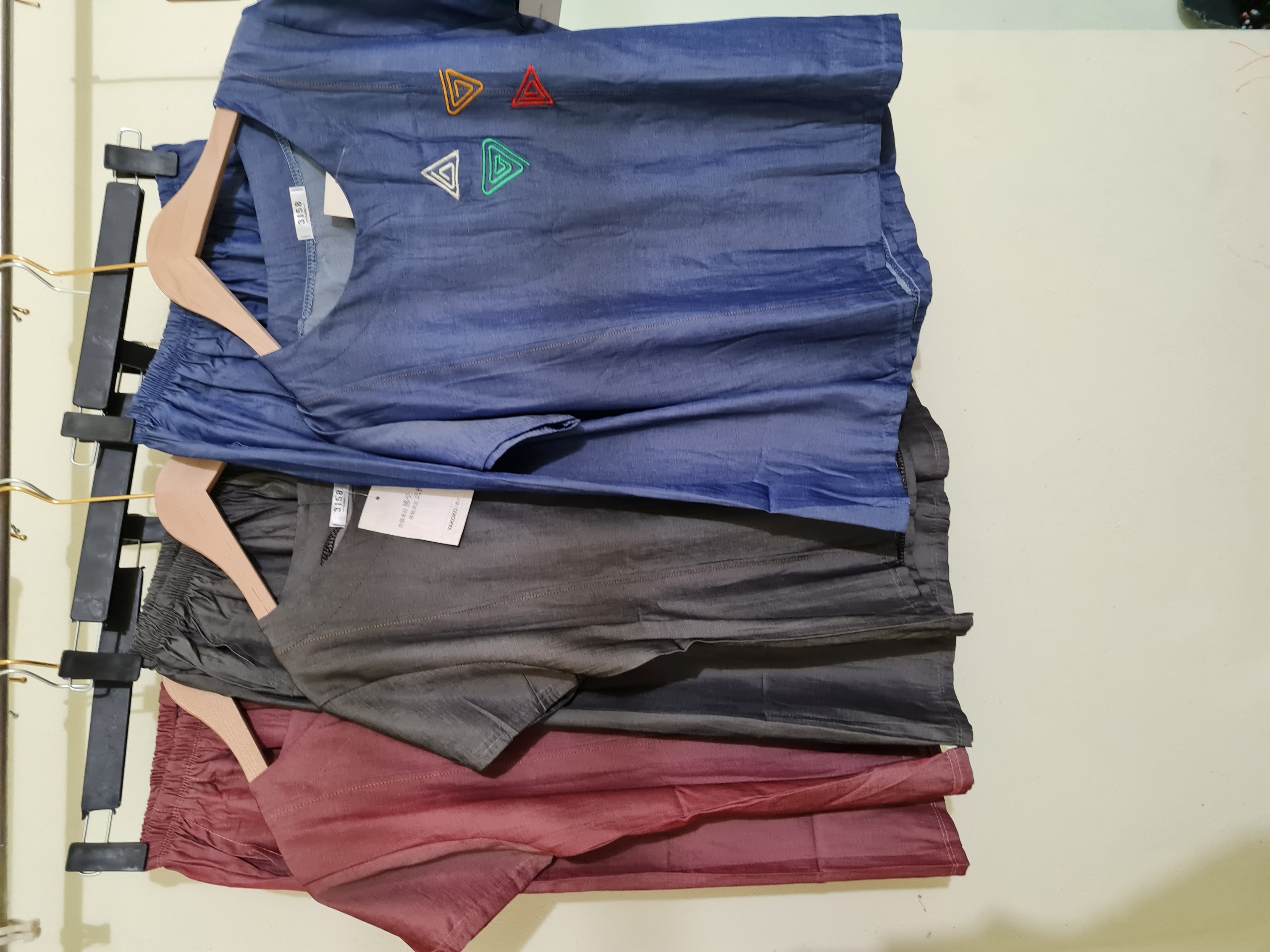 Đồ bộ trung niên nữ form rộng, Chất liệu Lụa Bò mềm mịn, nhẹ, mặc mát, Bồ bộ nữ cao cấp tặng bà tặng mẹ sang trọng