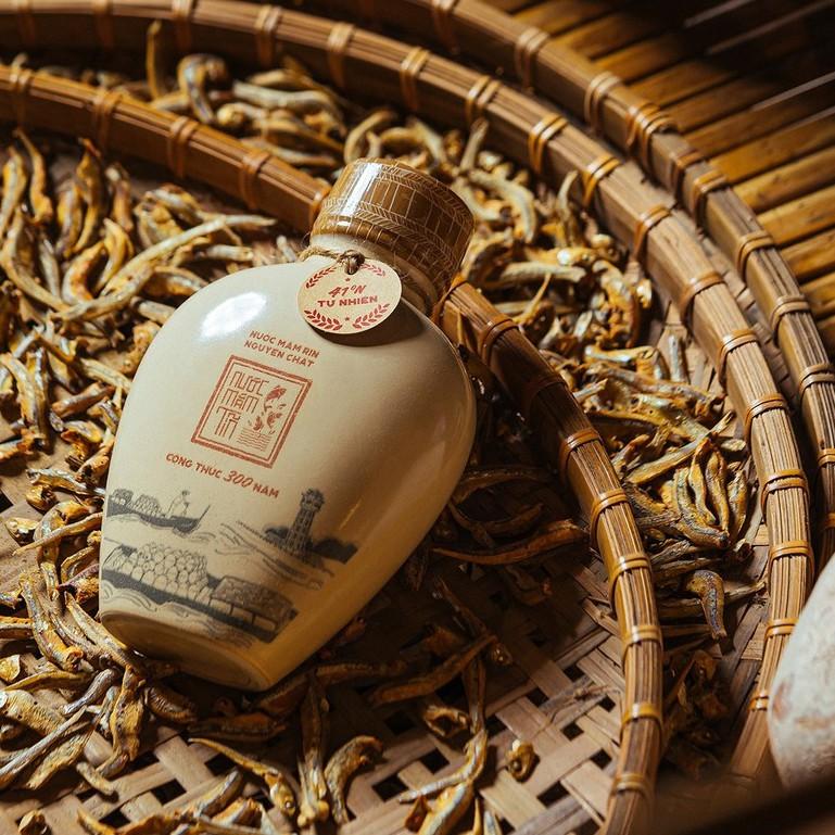 Nước mắm Tĩn nhãn xưa độ đạm 41N 500ml rin nguyên chất truyền thống sạch không chất bảo quản