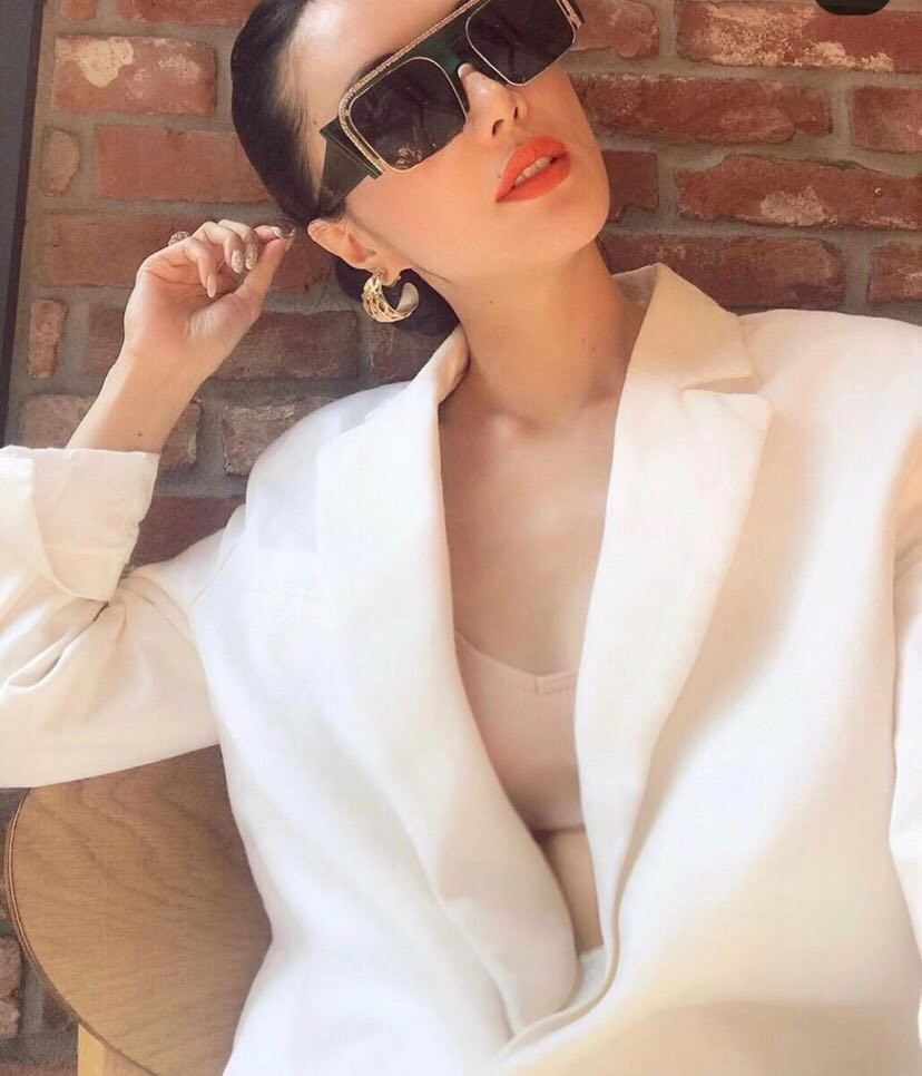 Kính râm, Kính mát thời thượng hottrend (Nhiều màu)