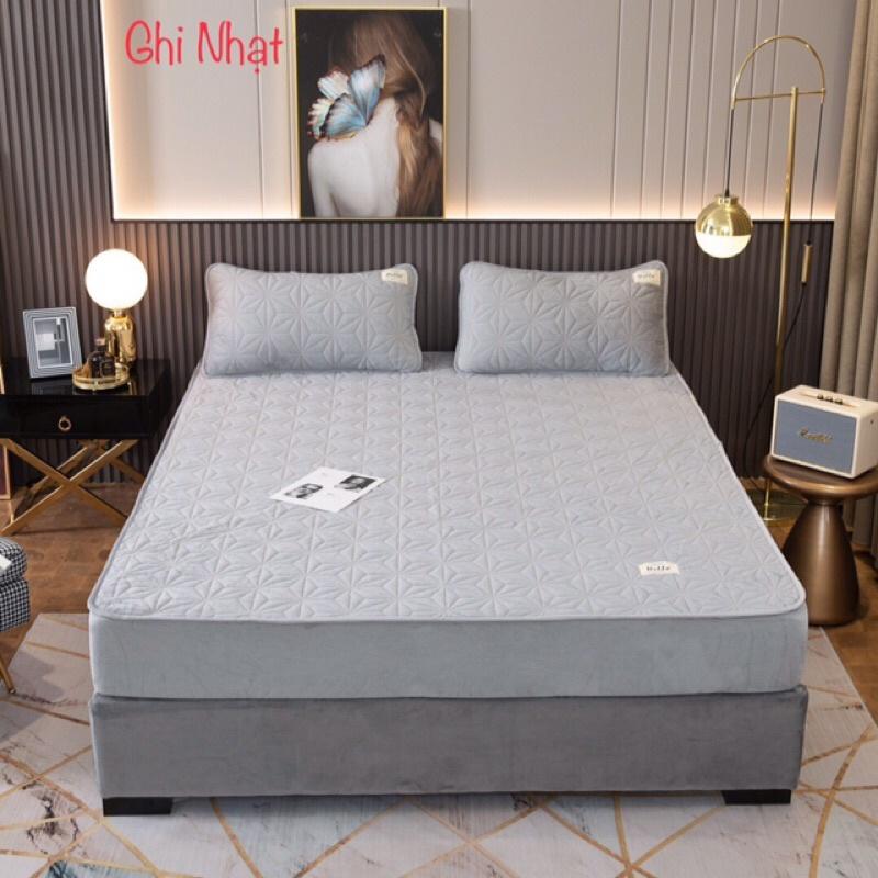 Thảm nỉ nhung trần trám 2m2 3 món với thiết kế túi bên hông