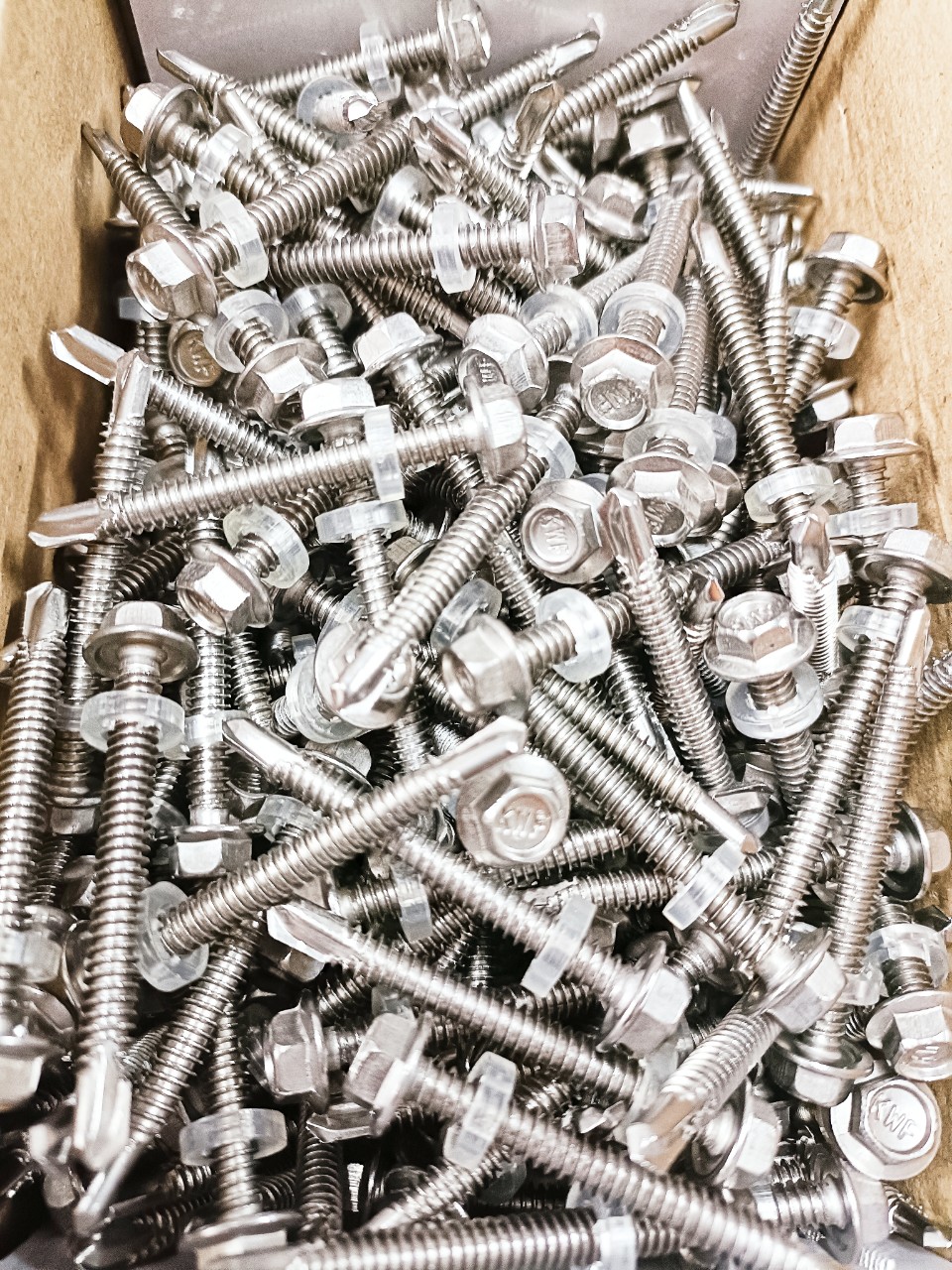 Vít tự khoan đầu lục giác inox 401