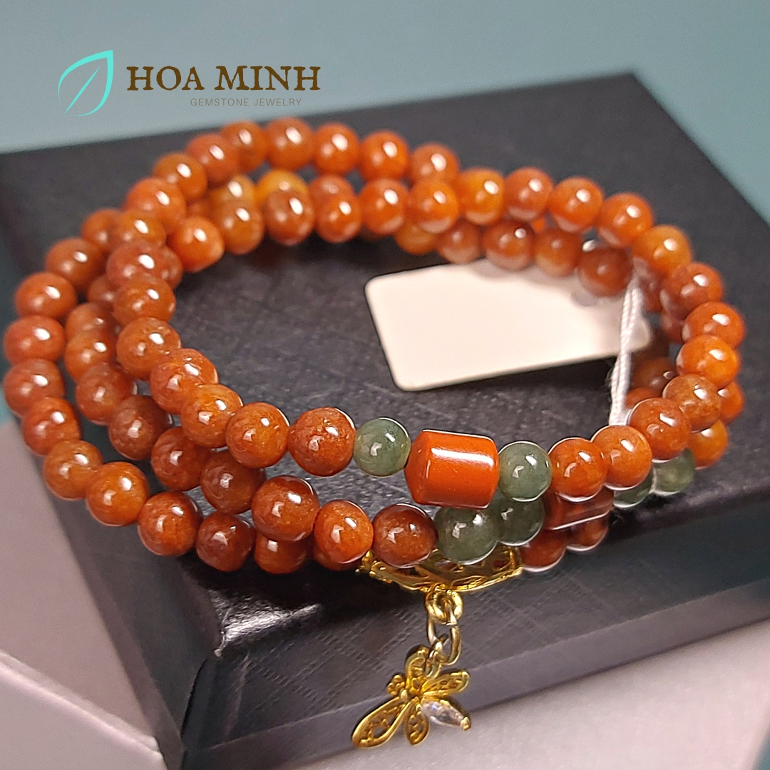 Vòng tay chuỗi Cẩm Thạch Huyết size 5.5 li phong cách đeo quấn 3 vòng phối charm bướm, ngọc jasper, có thể làm vòng cổ