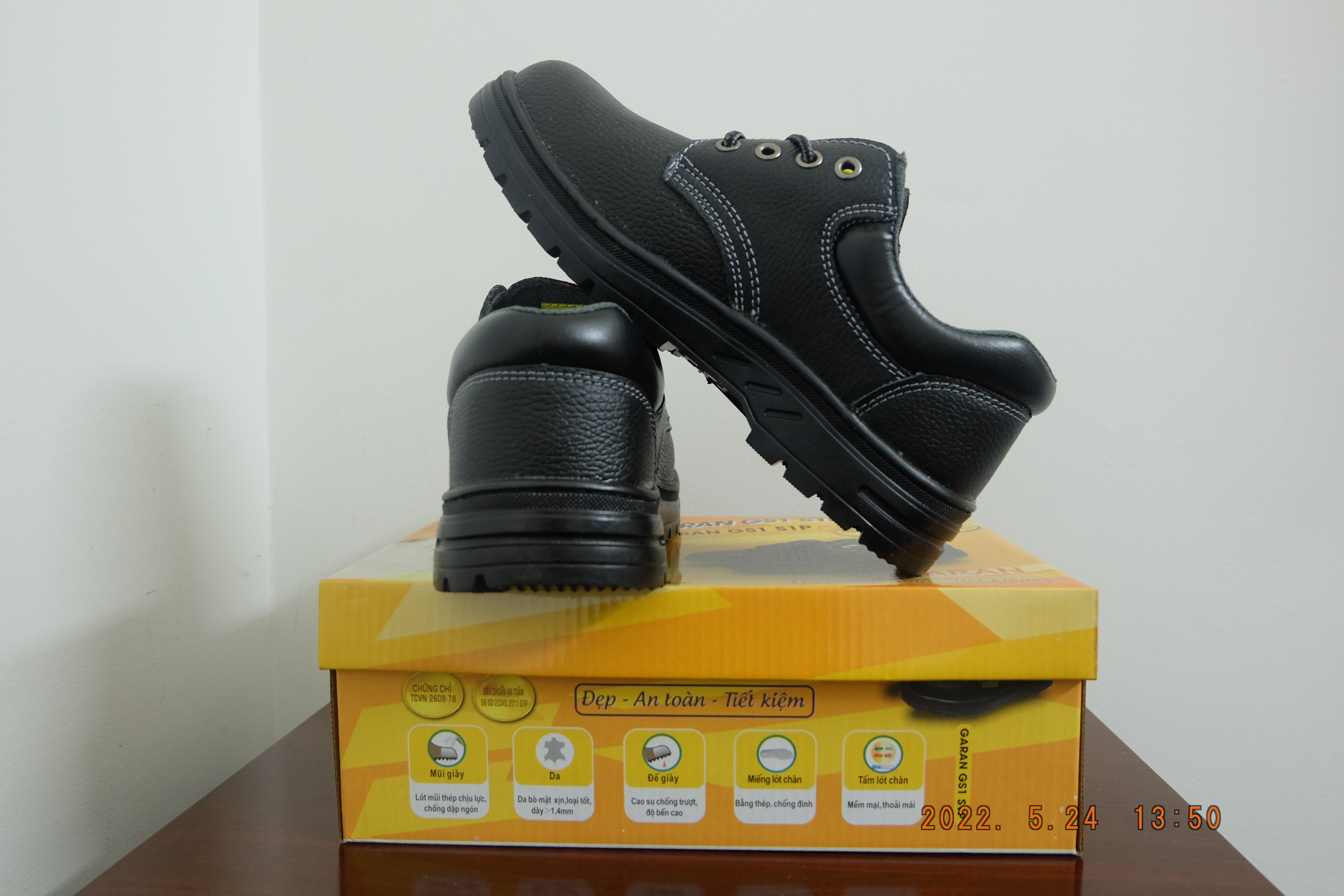 Giày Bảo Hộ Công Trình Giá Rẻ Garan Safety GS1 Chống Đinh, Chống Dập Ngón