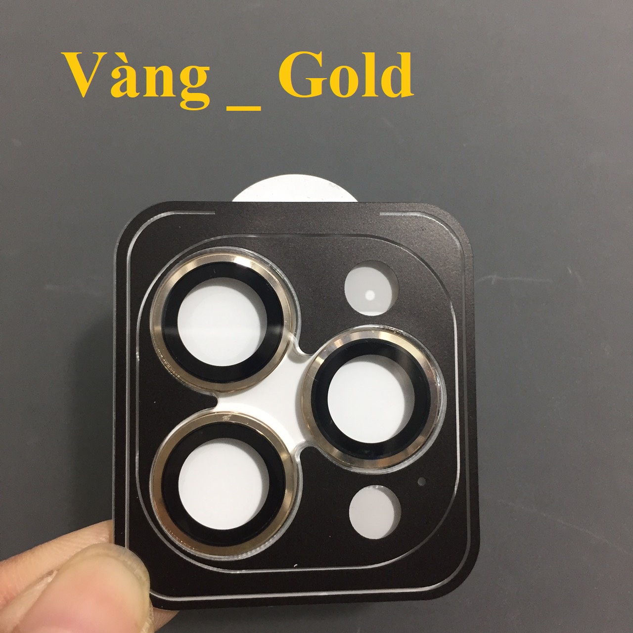 Cụm cường lực Dán camera cho iP 14 series 2022 thương hiệu URR 3D PVD AR _ Hàng chính hãng