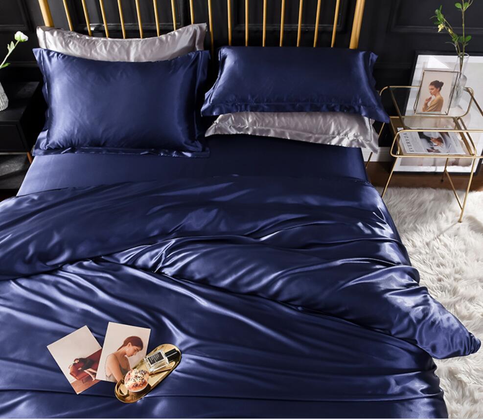 Vỏ chăn lụa cao cấp A dùng để lồng ruột , có dây khóa kéo chắc chắn kích thước 2m x 2m2