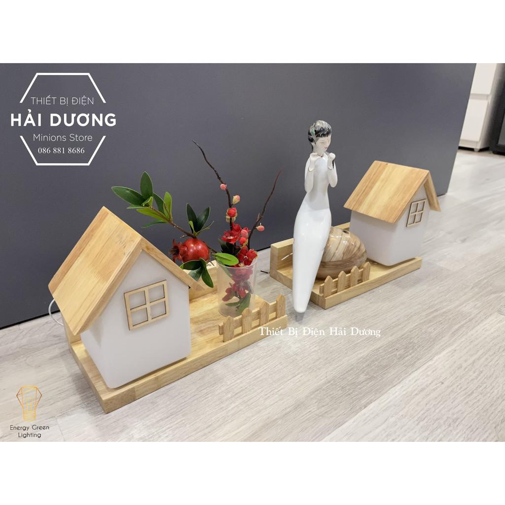 Đèn Tường Kệ Gỗ Hình Ngôi Nhà Chao Thủy Tinh Hiện Đại DT-2719 - Trang Trí Căn Phòng - Energy Green Lighting-Bao Gồm Bóng