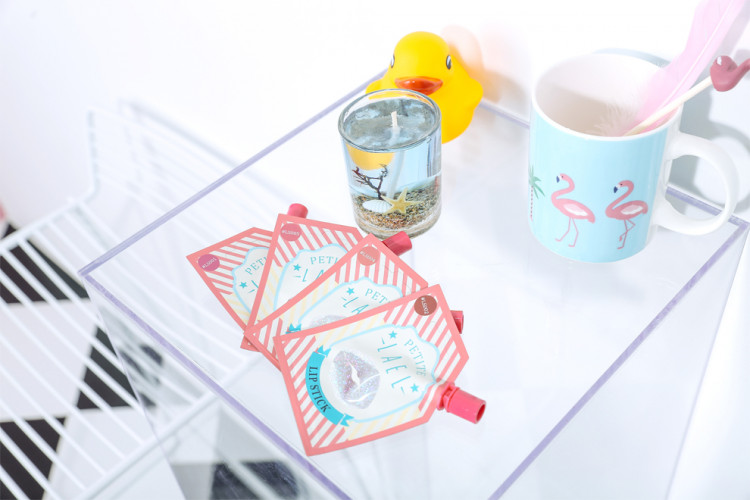 Káº¿t quáº£ hÃ¬nh áº£nh cho petite lael lip stick