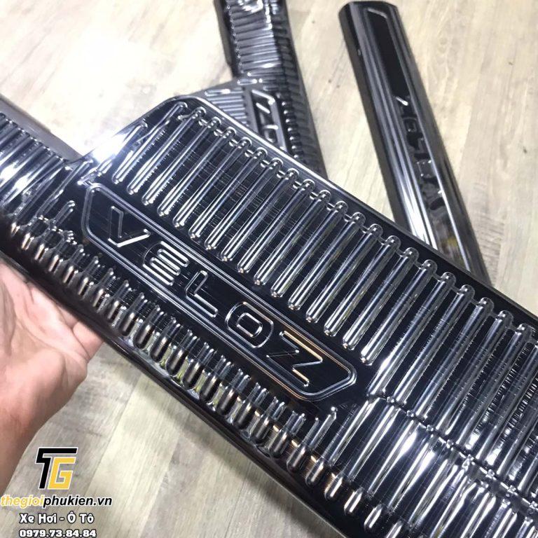 Bộ Ốp bậc cửa, Nẹp bước chân Titan Toyota Veloz