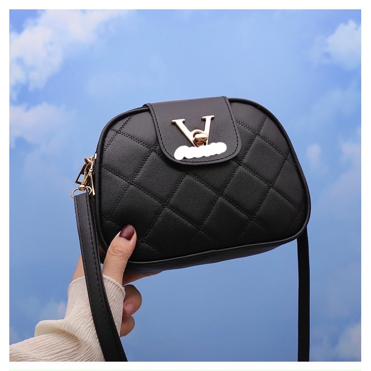 Túi Đeo Chéo, Đeo Vai Nữ ZuCi A54 Size 20cm Dáng Hến Trần Trám 3 Ngăn Da Mềm Cao Cấp Nắp Khoá Hình Chữ V Phong Cách Hàn Quốc