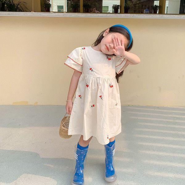ĐẦM TRẮNG THÊU HOA ĐỎ -CP KID