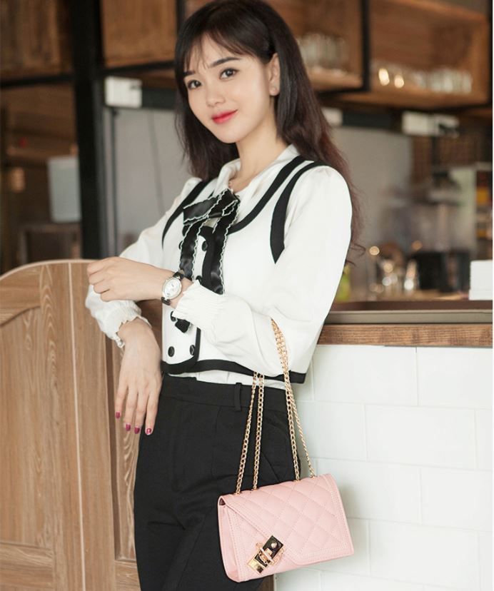 Túi đeo chéo nữ thời trang cao cấp  Hàn Quốc siêu đẹp khóa cài chéo VTX024