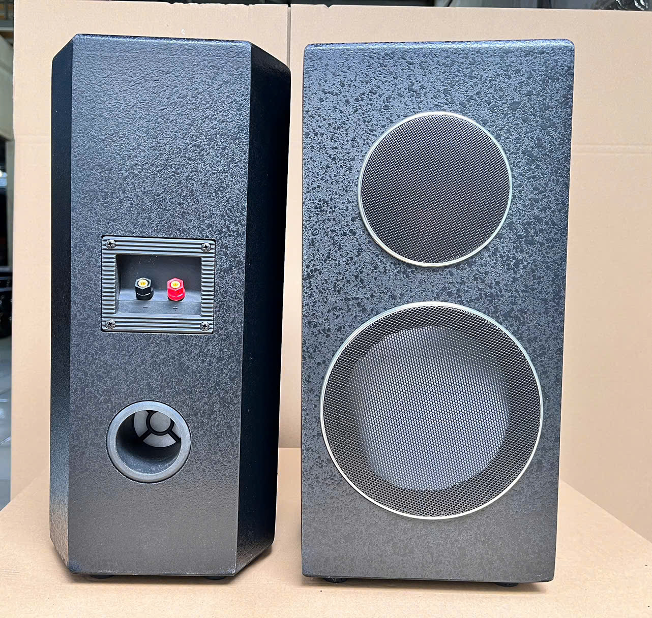 VỎ THÙNG LOA ĐỨNG 1 TẤC 6 VỎ SỬ DỤNG 1 BASS 16 VÀ 1 CHÉP 10 CM (GIÁ 1 CẶP) HÀNG CHÍNH HÃNG