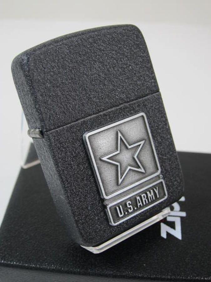 Bật Lửa Zippo U.S. Army Black Crackle 28583