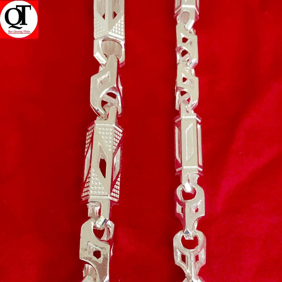 Vòng tay nam Bạc Quang Thản kiểu lắc mềm mắt tròn độ dài từ 18-20cm chất liệu bạc ta không xi mạ.