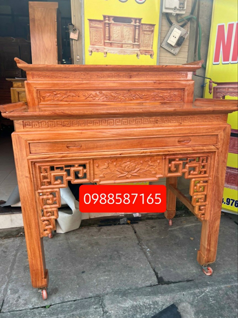 Bàn gia tiên gỗ hương đá 2 tầng 1m 54