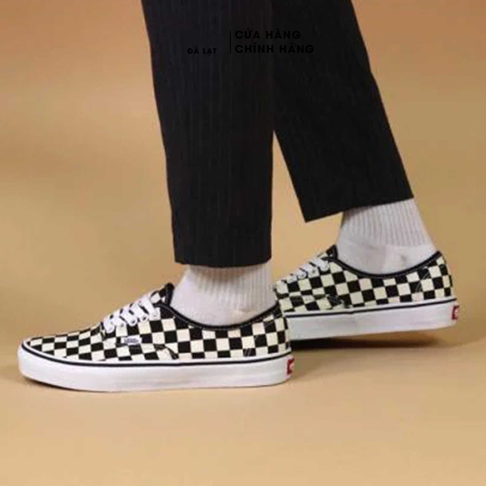 Giày Sneaker Vans Unisex Vintage Trắng Đen - VN000W4NDI0 Giày lười Slip on