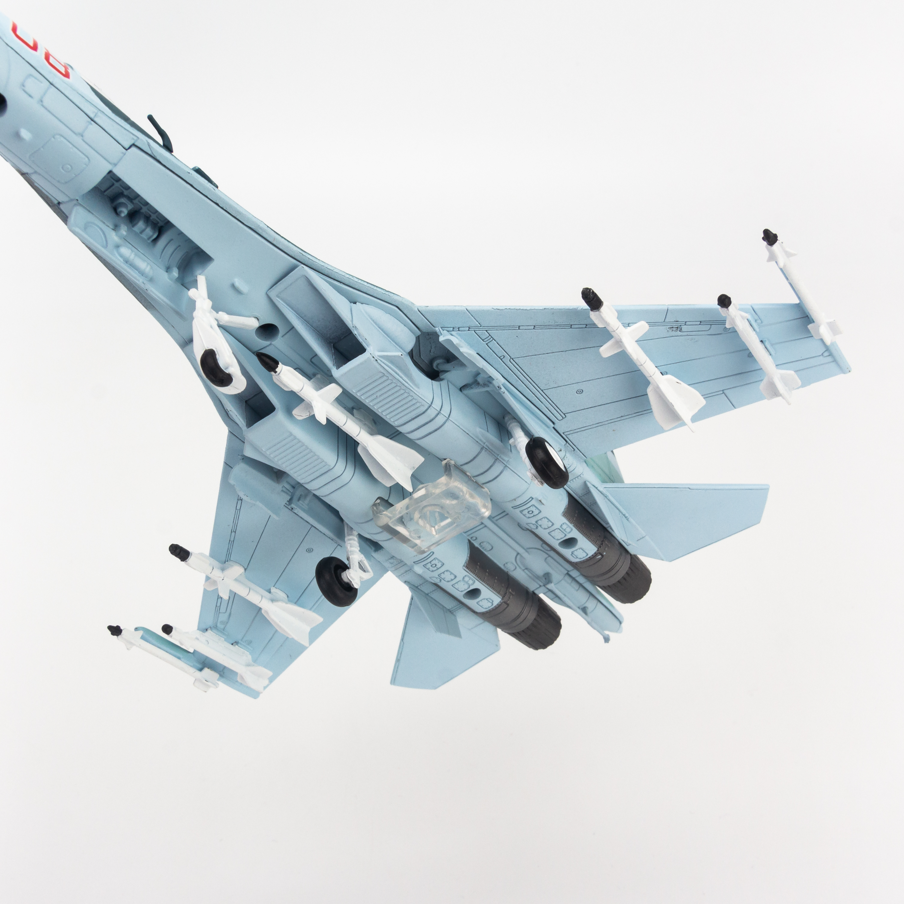 Mô hình máy bay chiến đấu Su27 Flanker Russia 1:100