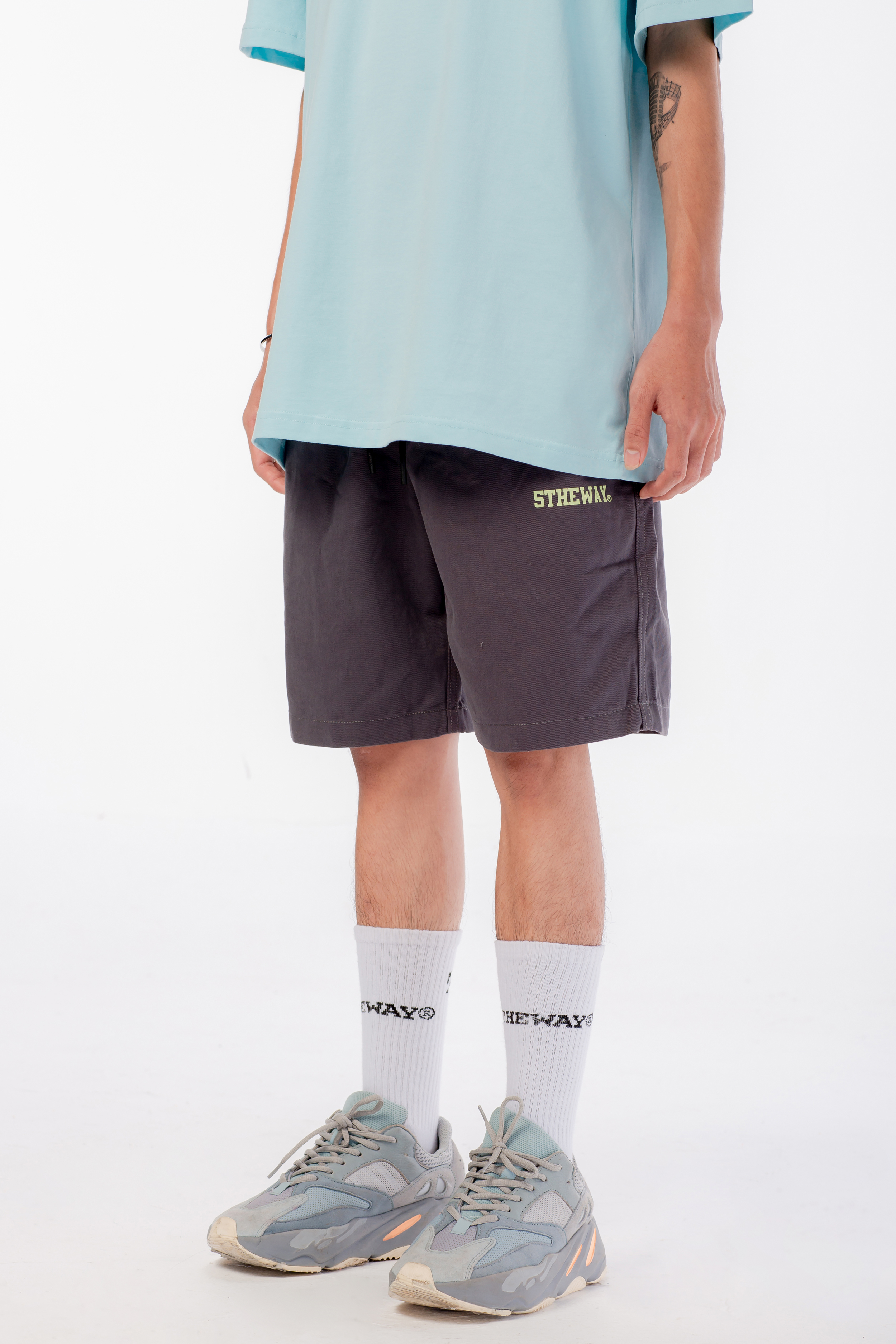 Quần Short 5THEWAY Xám aka 5THEWAY Skater Short in CASTLE ROCK