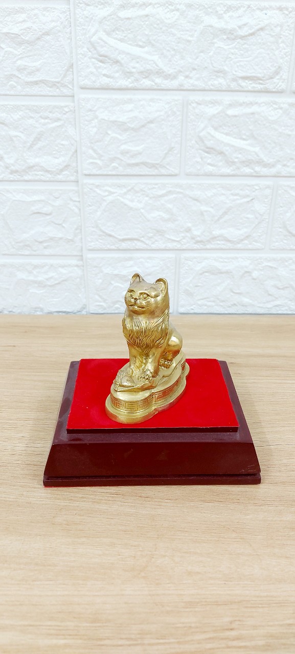 Tượng Mèo Phong Thủy Bằng Đồng