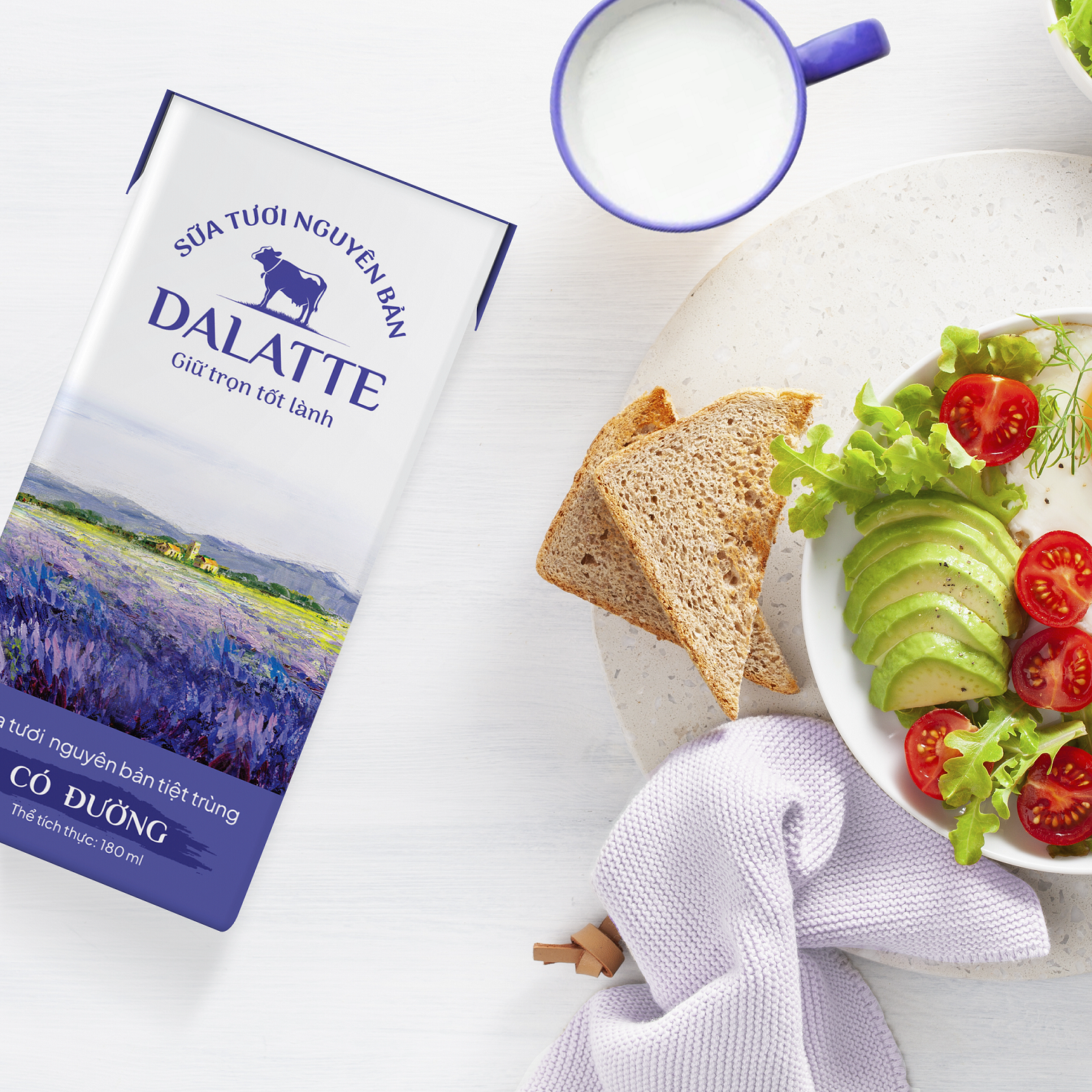 Thùng 48 hộp DALATTE 110ml SỮA TƯƠI NGUYÊN BẢN tiệt trùng - Ít đường - 48 hộp - Giữ trọn nguyên bản, trao trọn tốt lành