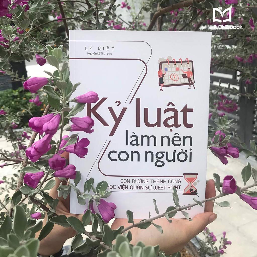 Sách - Kỷ Luật Làm Nên Con Người