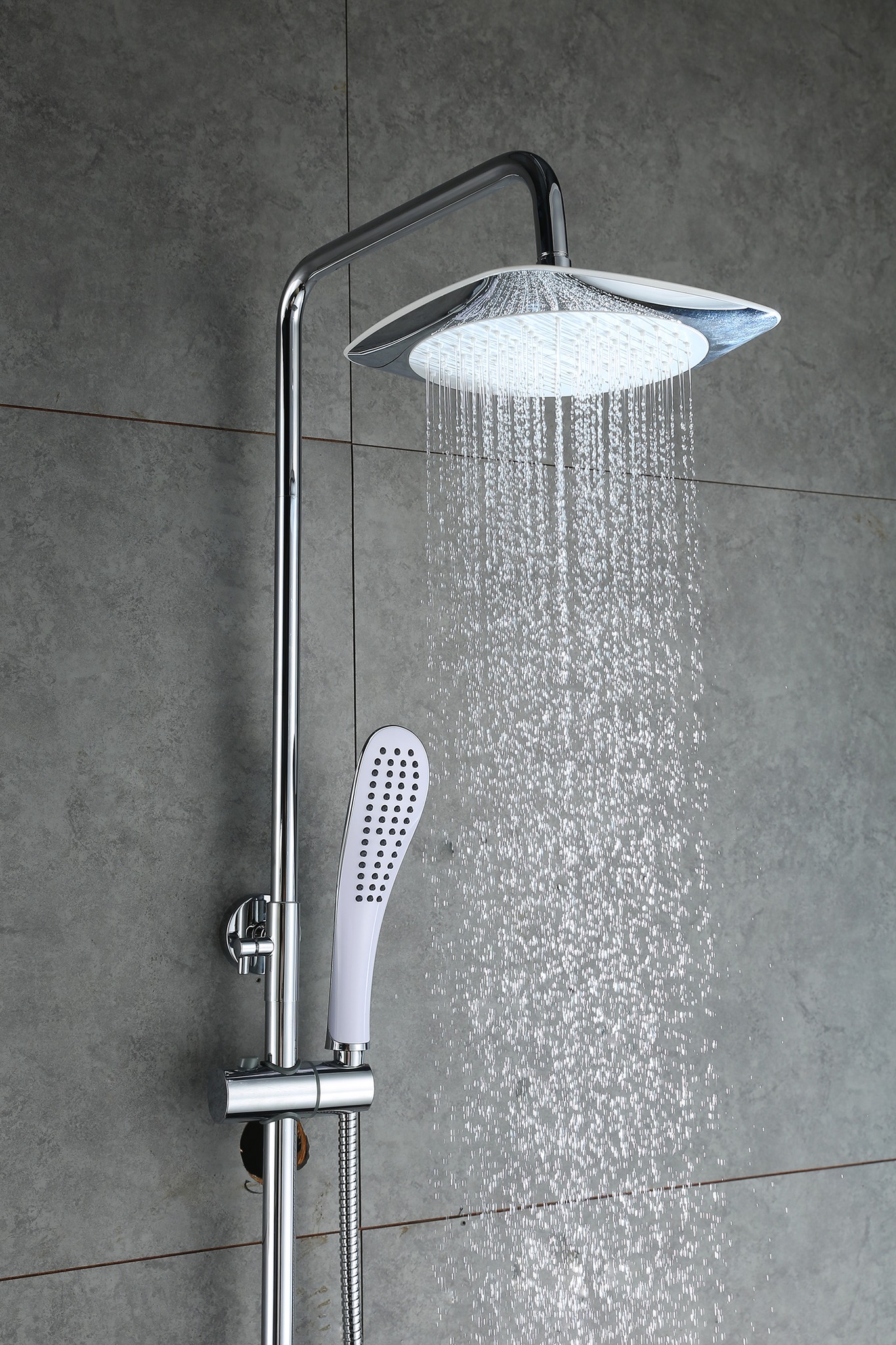 Sen cây tắm nóng lạnh Gappo G2448