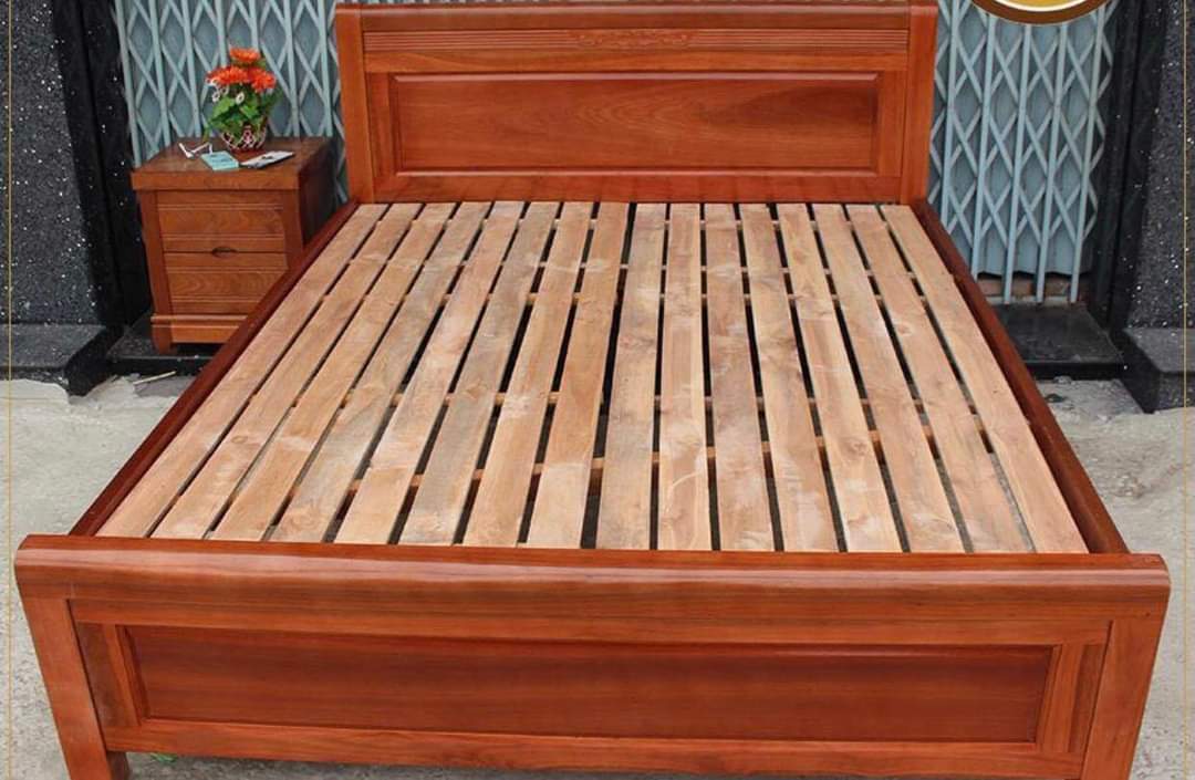 Giường ngủ gỗ xoan đào1m4x 2m ( FREESHIP HCM 30-50KM )