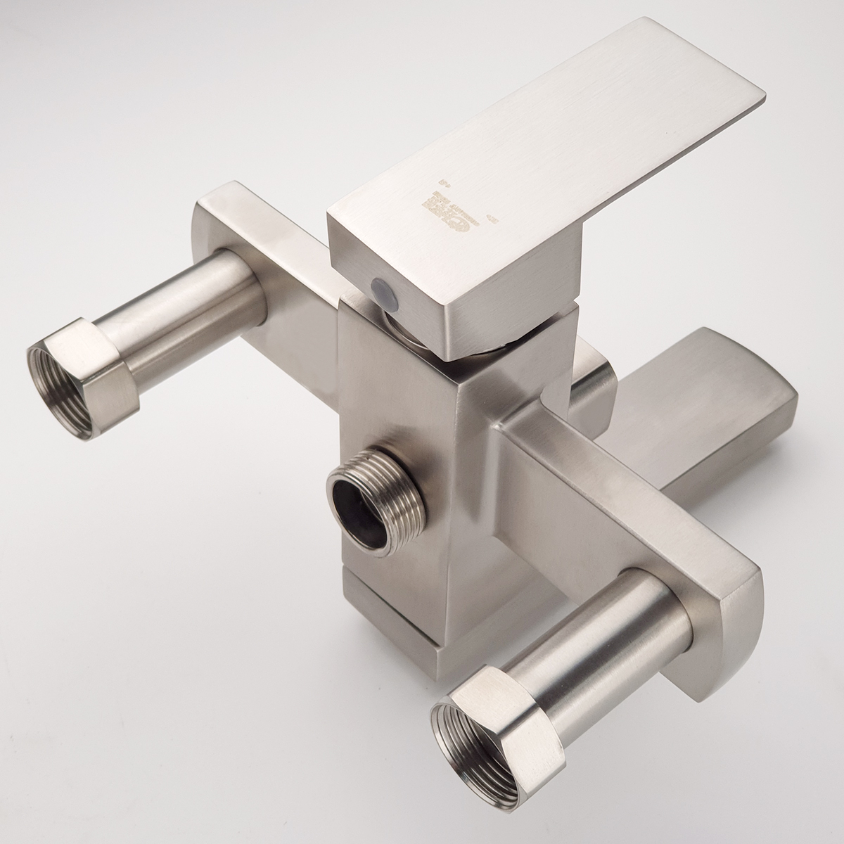 Bộ sen cây tắm đứng nóng lạnh Inox SUS 304 Eurolife EL-S908