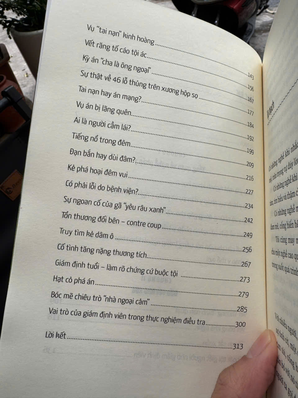 NHỮNG KỲ ÁN PHÁP Y - Bác Sĩ Pháp Y Trần Ngọc Sơn - Nhã Nam