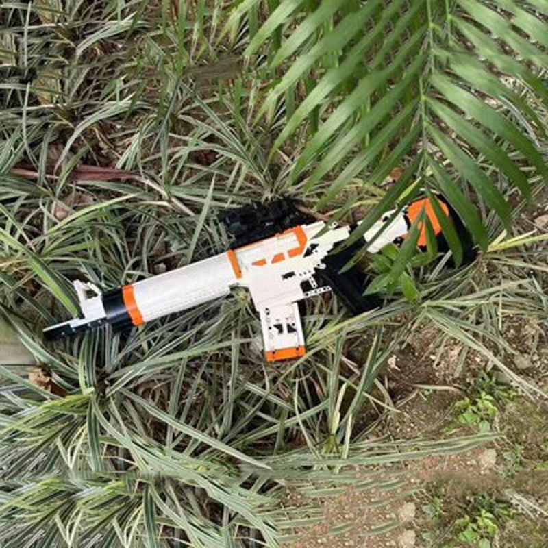 Đồ Chơi Lắp Ghép Xếp Hình Mô Hình M4A4 Asiimov CSGO PUBG Với 1600+ Mảnh Ghép, Bản Thiết Kế Tiêu Chuẩn Kevin183