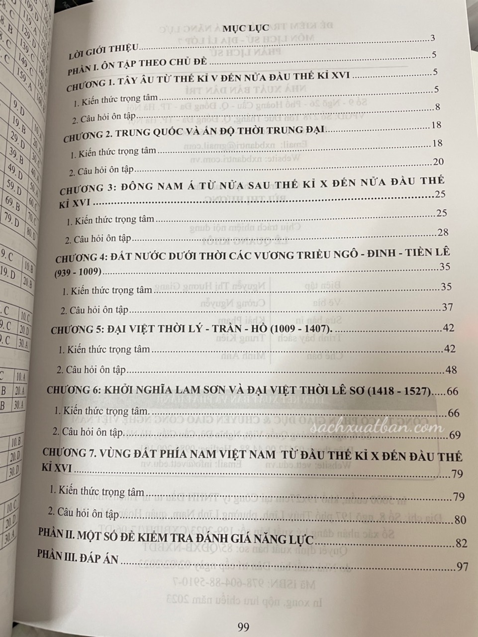 Sách Đề kiểm tra đánh giá năng lực môn Lịch Sử - Địa lí Lớp 7 - Phần Lịch Sử