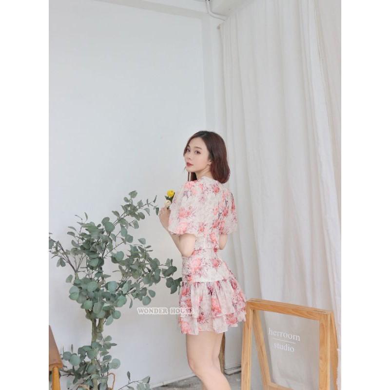 Đầm WONDERHOUSE cổ tim nhún bèo