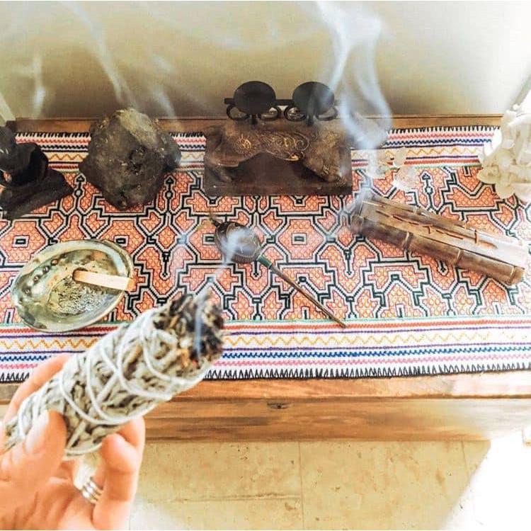 Sét 1 bó xô thơm xanh blue sage + 1 thanh gỗ trắc xanh palo santo 10cm May mắn - Tài lộc