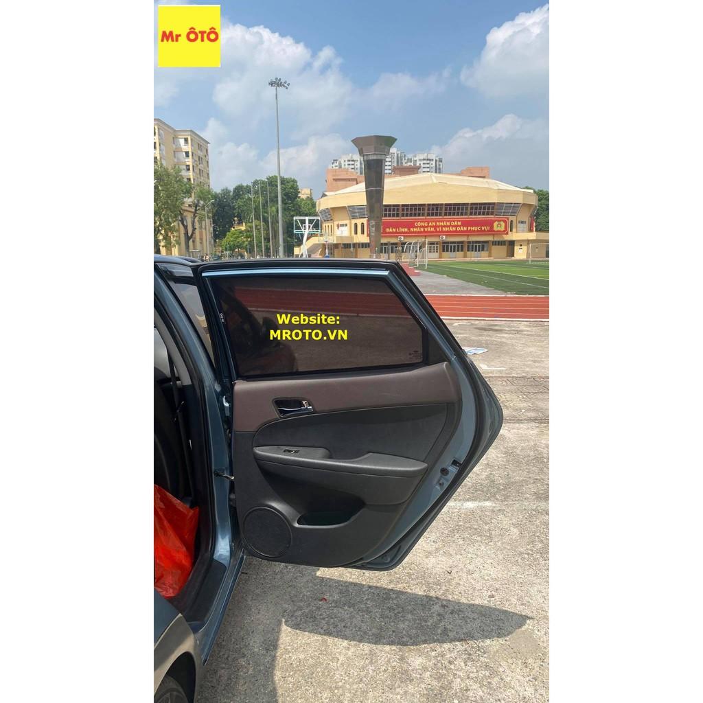 RÈM CHE NẮNG NAM CHÂM CHO XE HYUNDAI I30 2008-2012