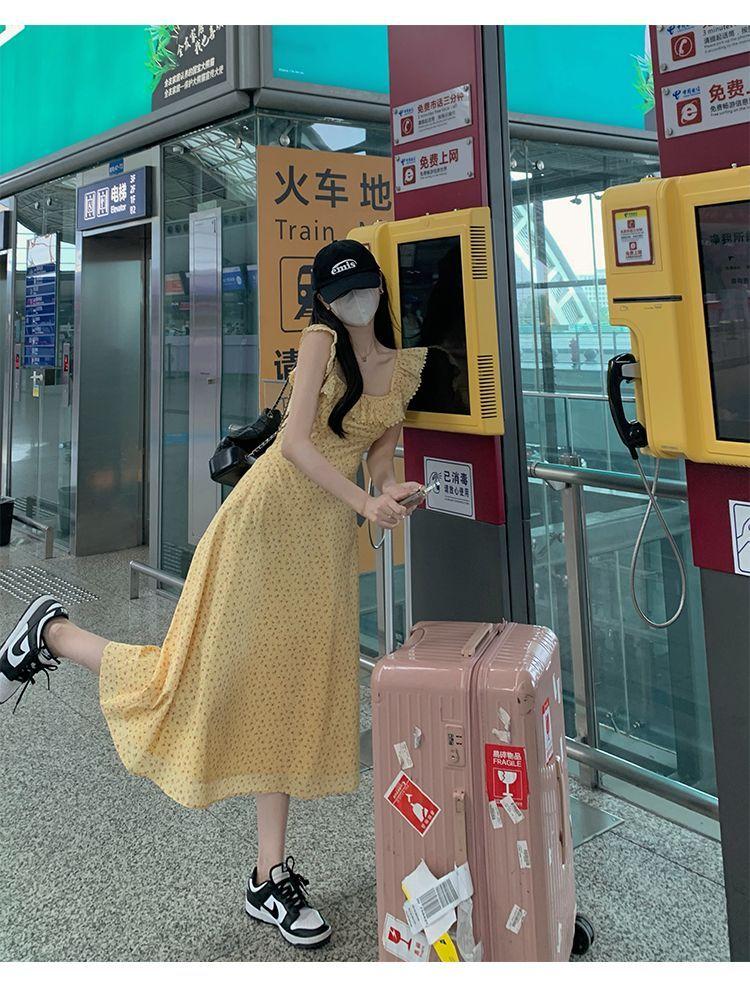 TOBE1SHOP Trà nghỉ kiểu Pháp cổ vuông tay áo nhỏ màu vàng hoa đầm nhỏ thắt lưng lộ vẻ gầy mùa hè váy dài đến mắt cá chân