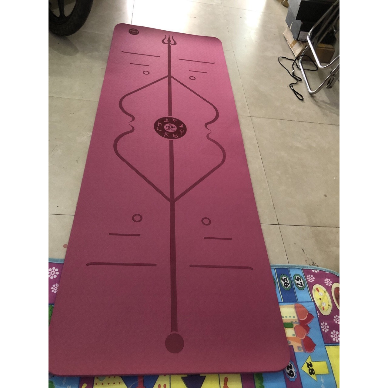 Thảm Yoga Có Định Tuyến Cao Cấp 6mm